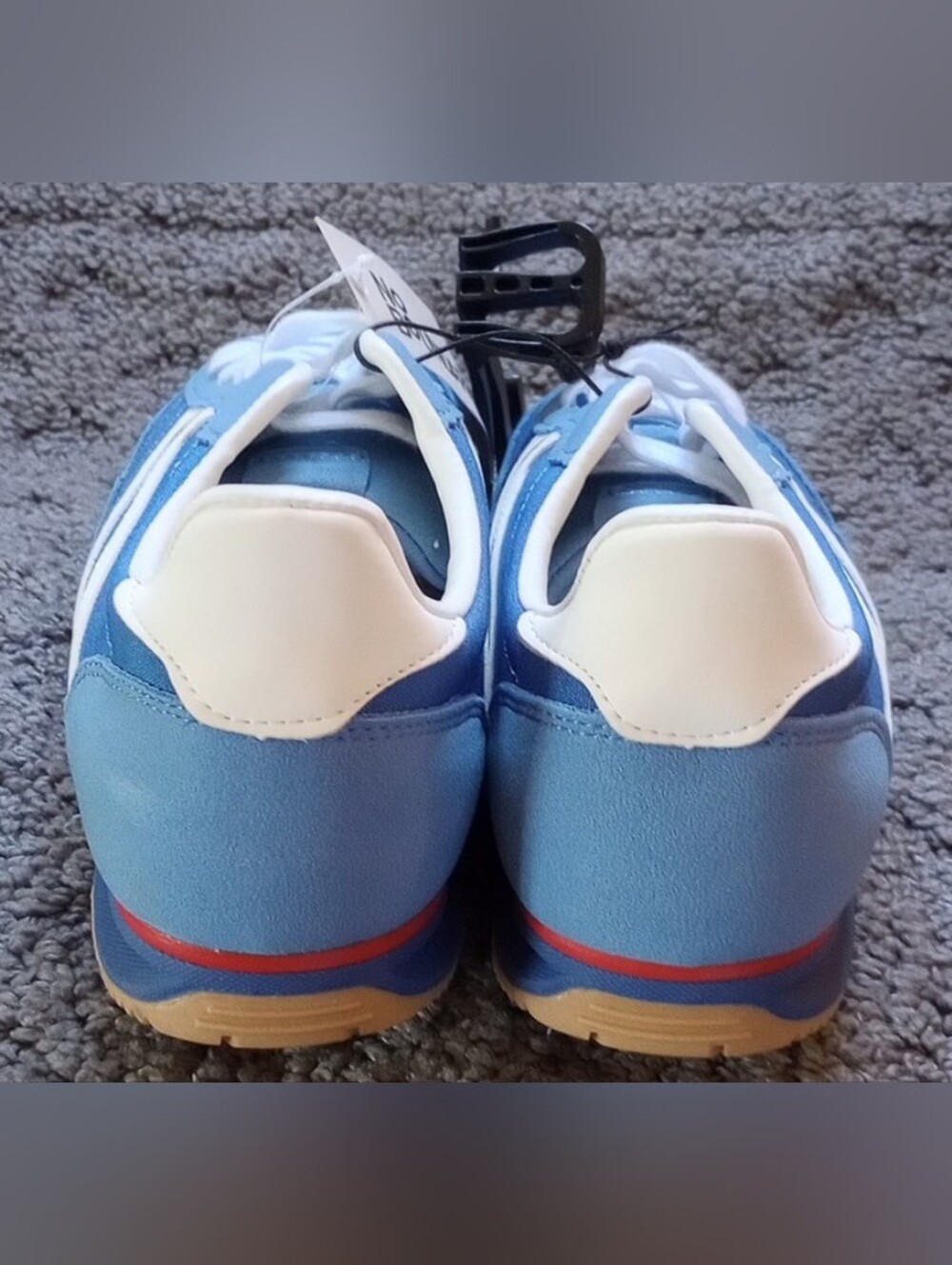 NWT No Boundaries Blue & White Retro Lace Up Jogger Sneakers, Size 9 & 8.5 - Picture 4 of 5